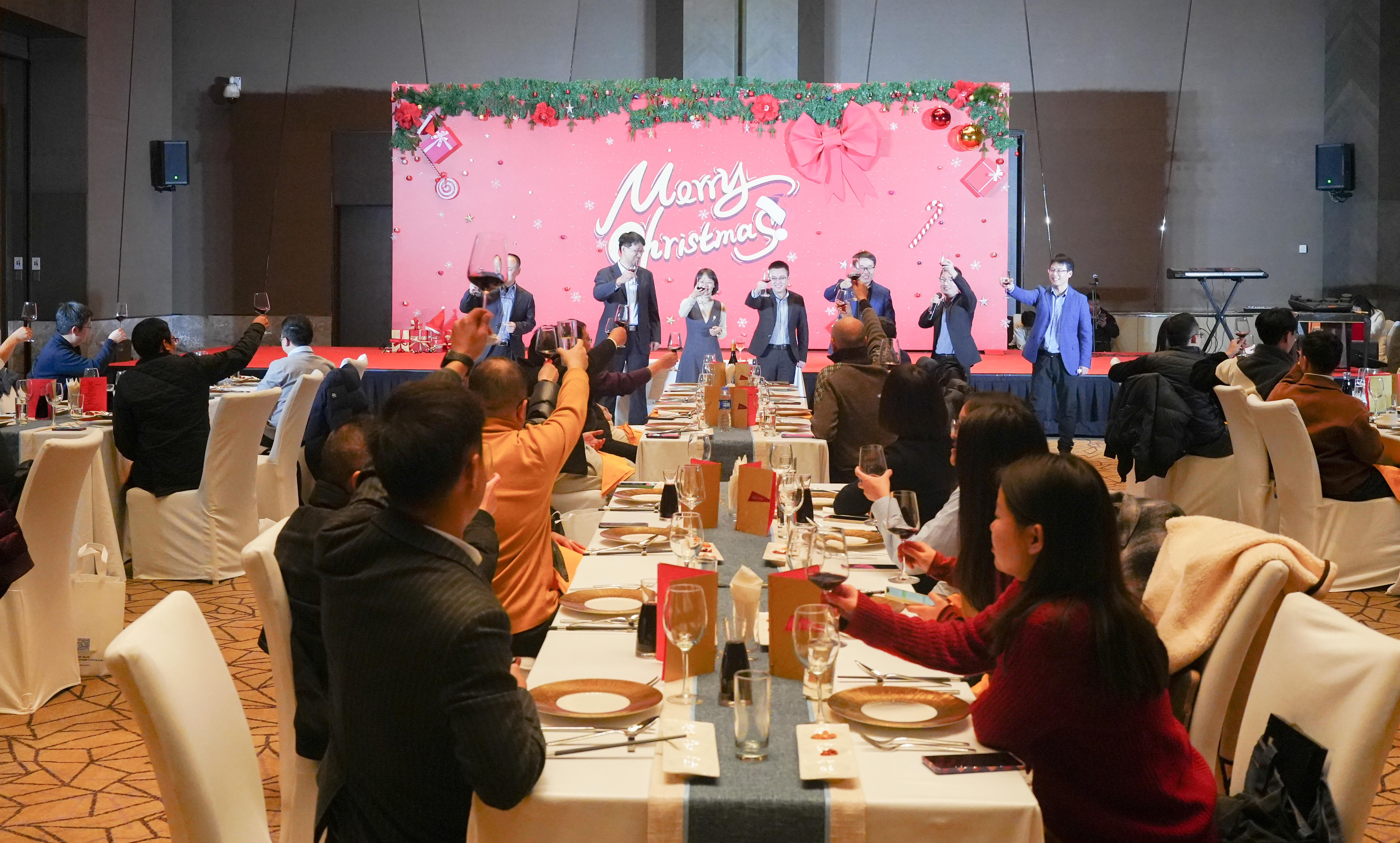 博濟(jì)圣誕 | 新藥榮光，必定有您！